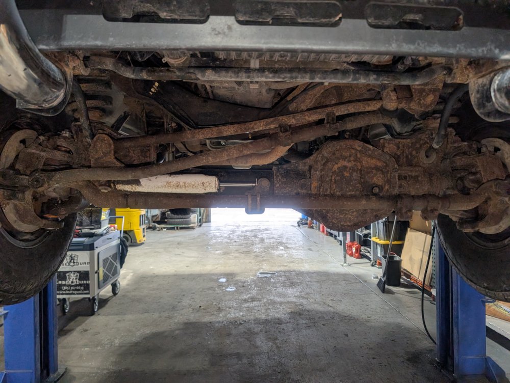 Vehicle undercarriage before laser cleaning